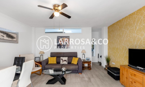 Herverkoop - Apartment - Torrevieja - Playa del Cura