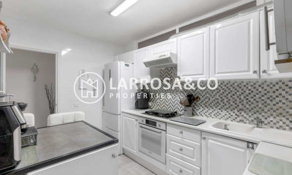 Resale - Apartment - Torrevieja - Playa del Cura