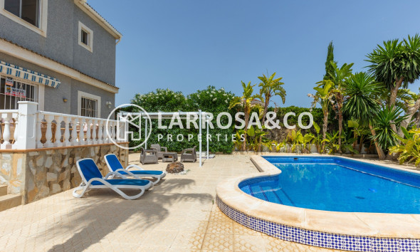 Resale - Detached House/Villa - San Fulgencio