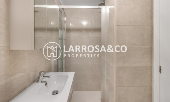 Resale - Apartment - Torrevieja - Torreblanca