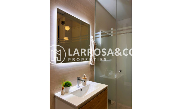 Resale - Apartment - Torrevieja - Playa del Cura