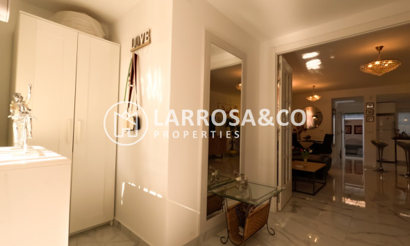 Resale - Terraced house / Townhouse - Torrevieja - El Acequión - Los Náufragos