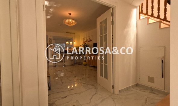 Resale - Terraced house / Townhouse - Torrevieja - El Acequión - Los Náufragos