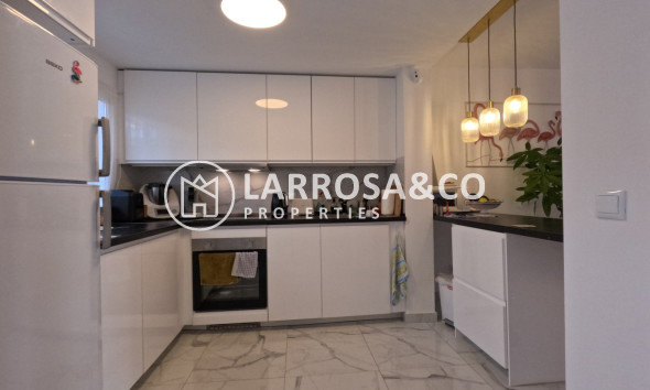 Resale - Terraced house / Townhouse - Torrevieja - El Acequión - Los Náufragos