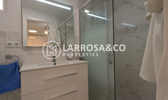 Resale - Terraced house / Townhouse - Torrevieja - El Acequión - Los Náufragos