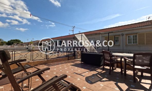 Resale - Terraced house / Townhouse - Torrevieja - El Acequión - Los Náufragos