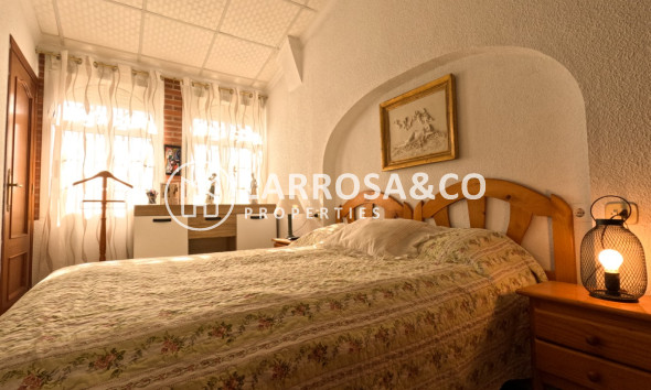 Resale - Terraced house / Townhouse - Torrevieja - El Acequión - Los Náufragos