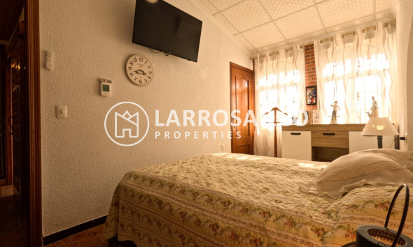 Resale - Terraced house / Townhouse - Torrevieja - El Acequión - Los Náufragos