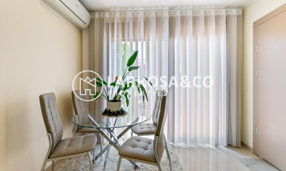 Resale - Terraced house / Townhouse - Torrevieja - Aguas Nuevas