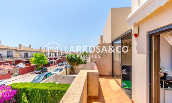 Resale - Terraced house / Townhouse - Torrevieja - Aguas Nuevas