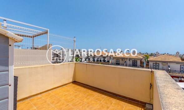 Resale - Terraced house / Townhouse - Torrevieja - Aguas Nuevas