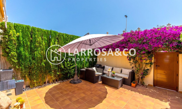 Resale - Terraced house / Townhouse - Torrevieja - Aguas Nuevas