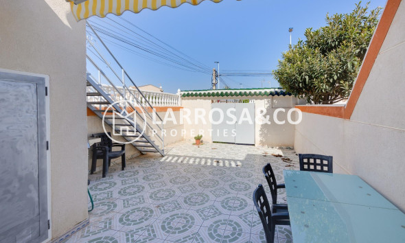 Resale - Semi-detached house - Torrevieja - La Siesta - El Salado - Torreta