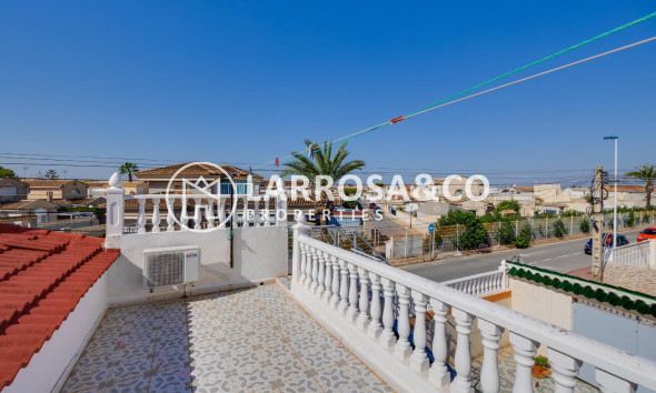 Resale - Semi-detached house - Torrevieja - La Siesta - El Salado - Torreta