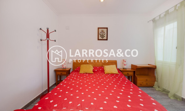 Resale - Semi-detached house - Torrevieja - La Siesta - El Salado - Torreta