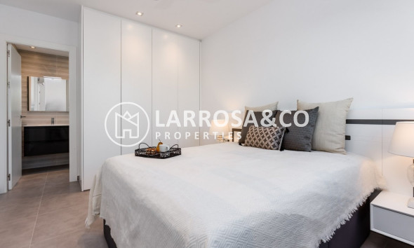 Nouvelle Construction - Villa - Pilar de la Horadada - pueblo