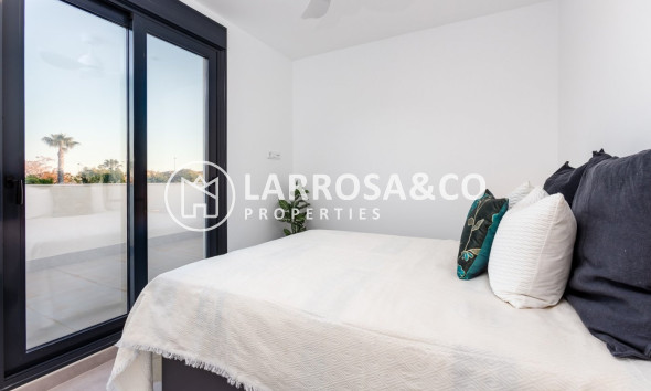 Nouvelle Construction - Villa - Pilar de la Horadada - pueblo