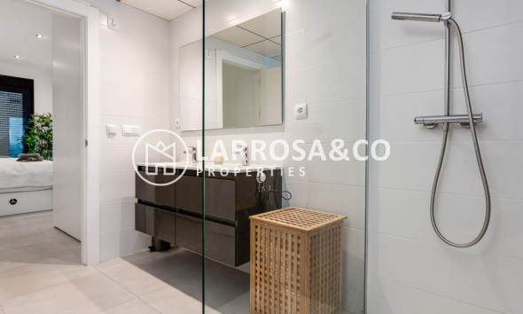 Nouvelle Construction - Villa - Pilar de la Horadada - pueblo