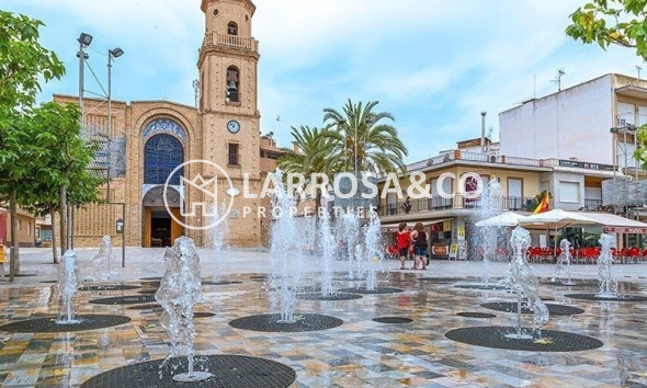 Nouvelle Construction - Villa - Pilar de la Horadada - pueblo