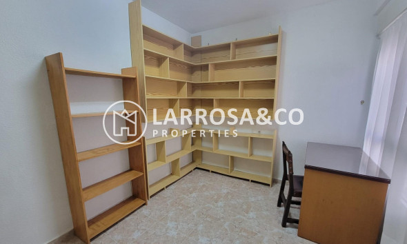 Reventa - Atico - Torrevieja - Playa Los Locos