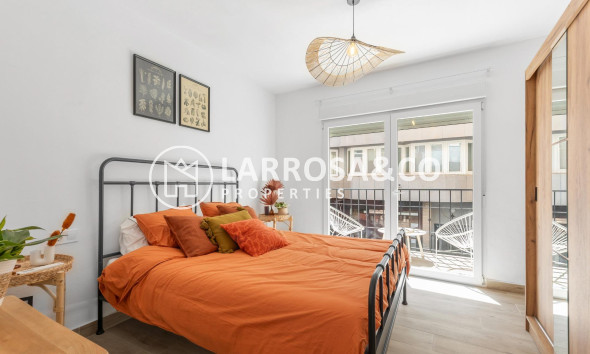 Herverkoop - Semi-detached house - Torrevieja - torrevieja