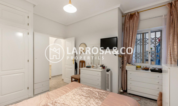 A Vendre - Apartment - Torrevieja - Centro - Muelle Pesquero