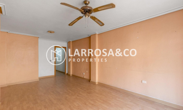 Resale - Apartment - Torrevieja - Habaneras
