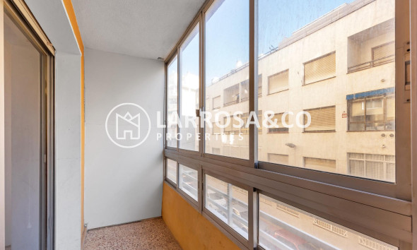 Resale - Apartment - Torrevieja - Habaneras