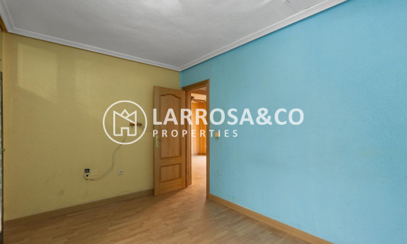 Resale - Apartment - Torrevieja - Habaneras