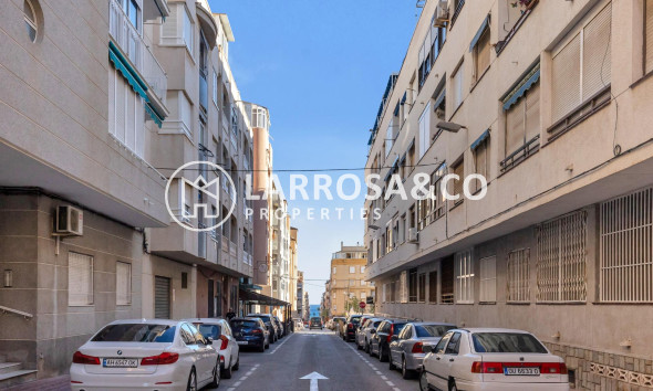 Resale - Apartment - Torrevieja - Habaneras