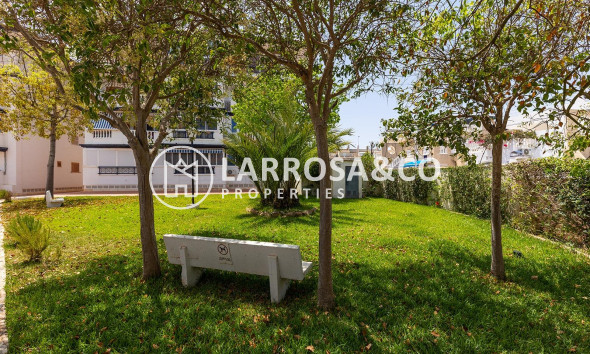 Herverkoop - Bungalow - Torrevieja - La Mata