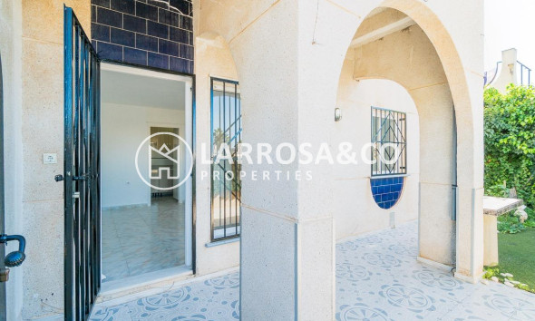 Resale - Semi-detached house - Torrevieja - Carrefour