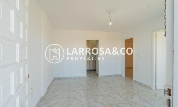 Resale - Semi-detached house - Torrevieja - Carrefour
