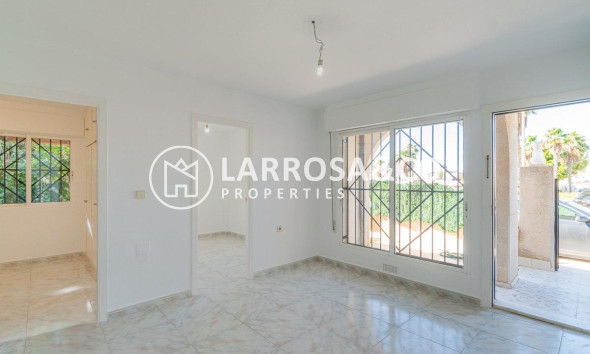 Resale - Semi-detached house - Torrevieja - Carrefour