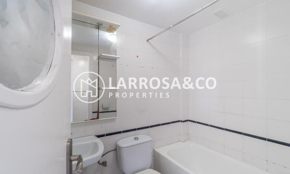 Resale - Semi-detached house - Torrevieja - Carrefour