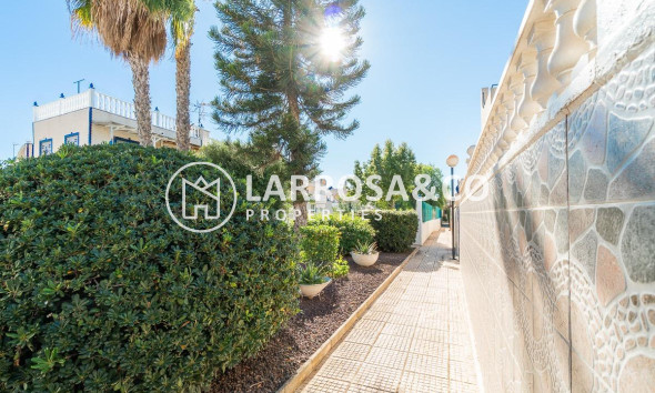Resale - Semi-detached house - Torrevieja - Carrefour