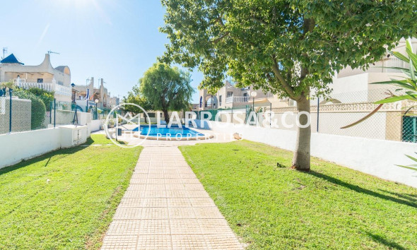 Resale - Semi-detached house - Torrevieja - Carrefour