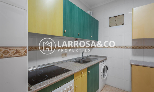 Resale - Apartment - Torrevieja - Centro