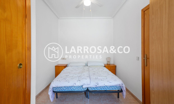 Resale - Apartment - Torrevieja - Centro