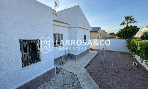 Reventa - Chalet - Torrevieja - San luis