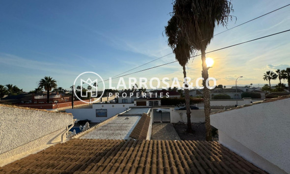 Reventa - Chalet - Torrevieja - San luis