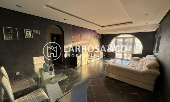 Reventa - Chalet - Torrevieja - San luis