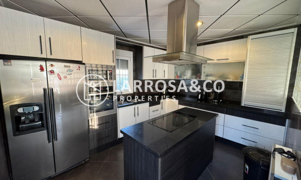 Reventa - Chalet - Torrevieja - San luis