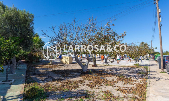 Resale - Bungalow - Torrevieja - La Siesta - El Salado - Torreta