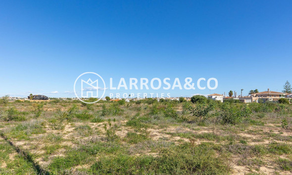 Resale - Bungalow - Torrevieja - La Siesta - El Salado - Torreta