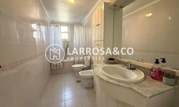 Reventa - Apartamento - Torrevieja - Acequion