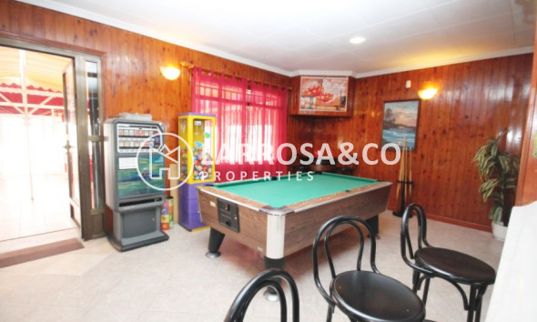 Reventa - Local - Torrevieja - Torretas