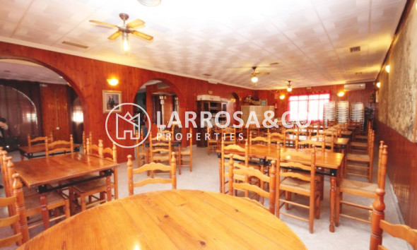 Reventa - Local - Torrevieja - Torretas