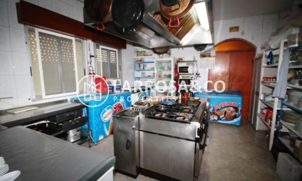 Reventa - Local - Torrevieja - Torretas