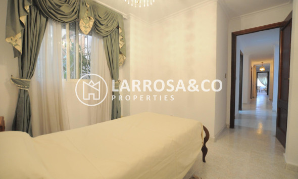 A Vendre - Apartment - Torrevieja - Centro